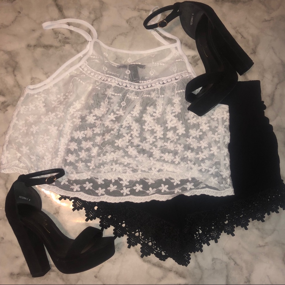 Floral Embroidered Mesh Top